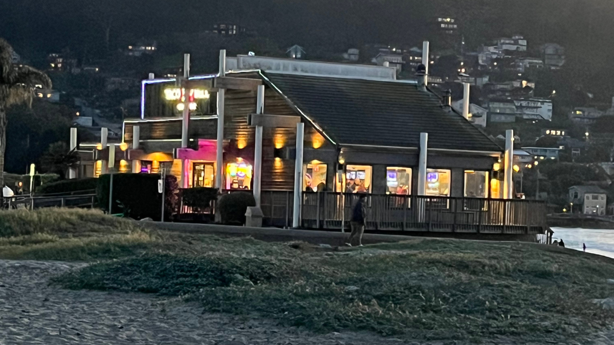 Pacifica CA Taco Bell Cantina